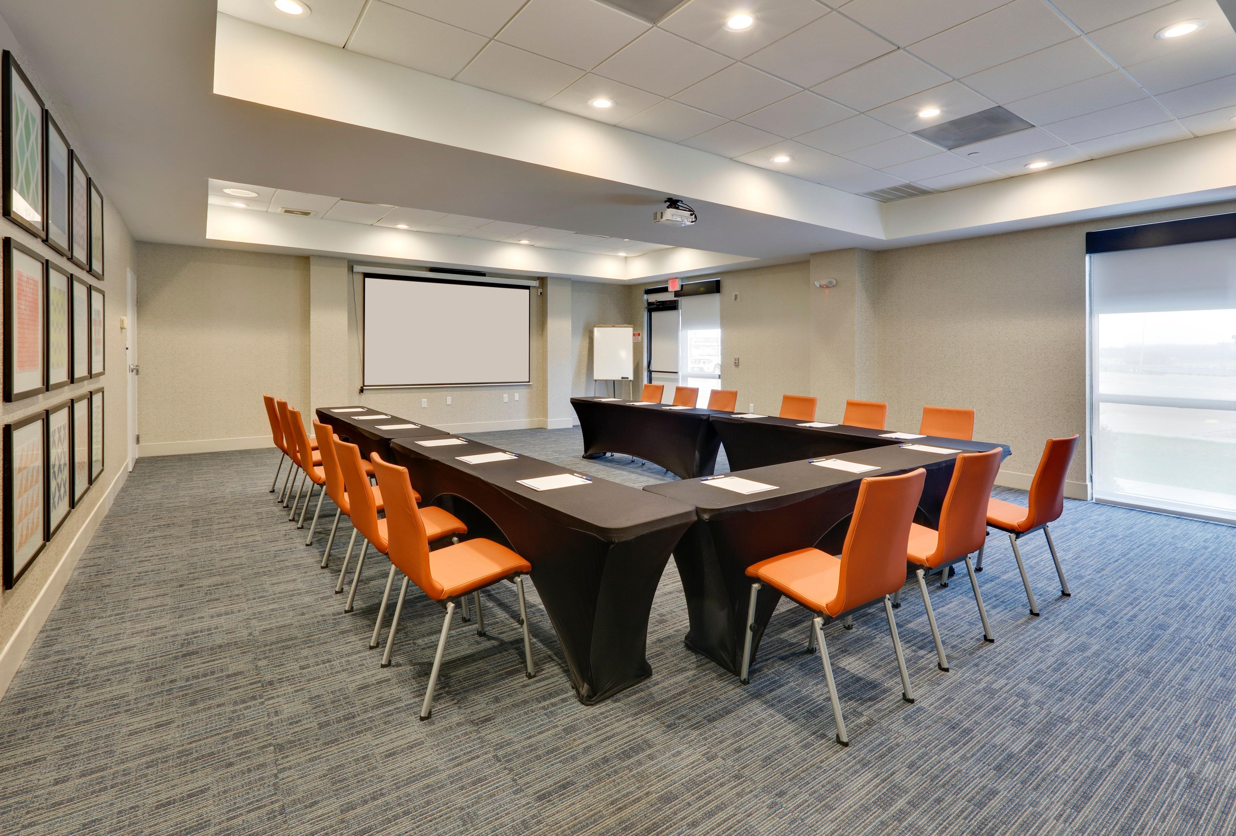 Holiday Inn Express & Suites Irving Conv Ctr - Las Colinas By Ihg Esterno foto