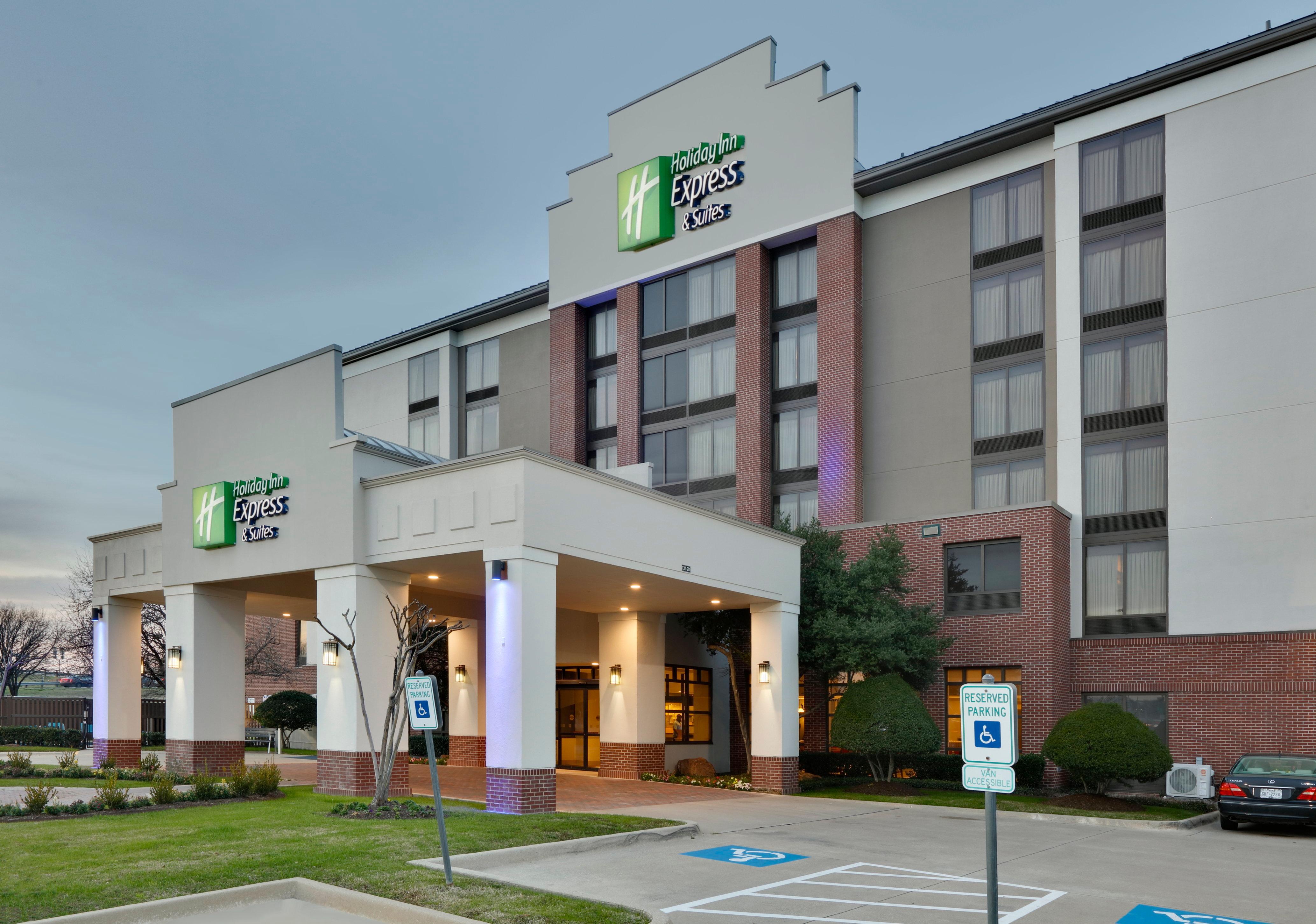 Holiday Inn Express & Suites Irving Conv Ctr - Las Colinas By Ihg Esterno foto