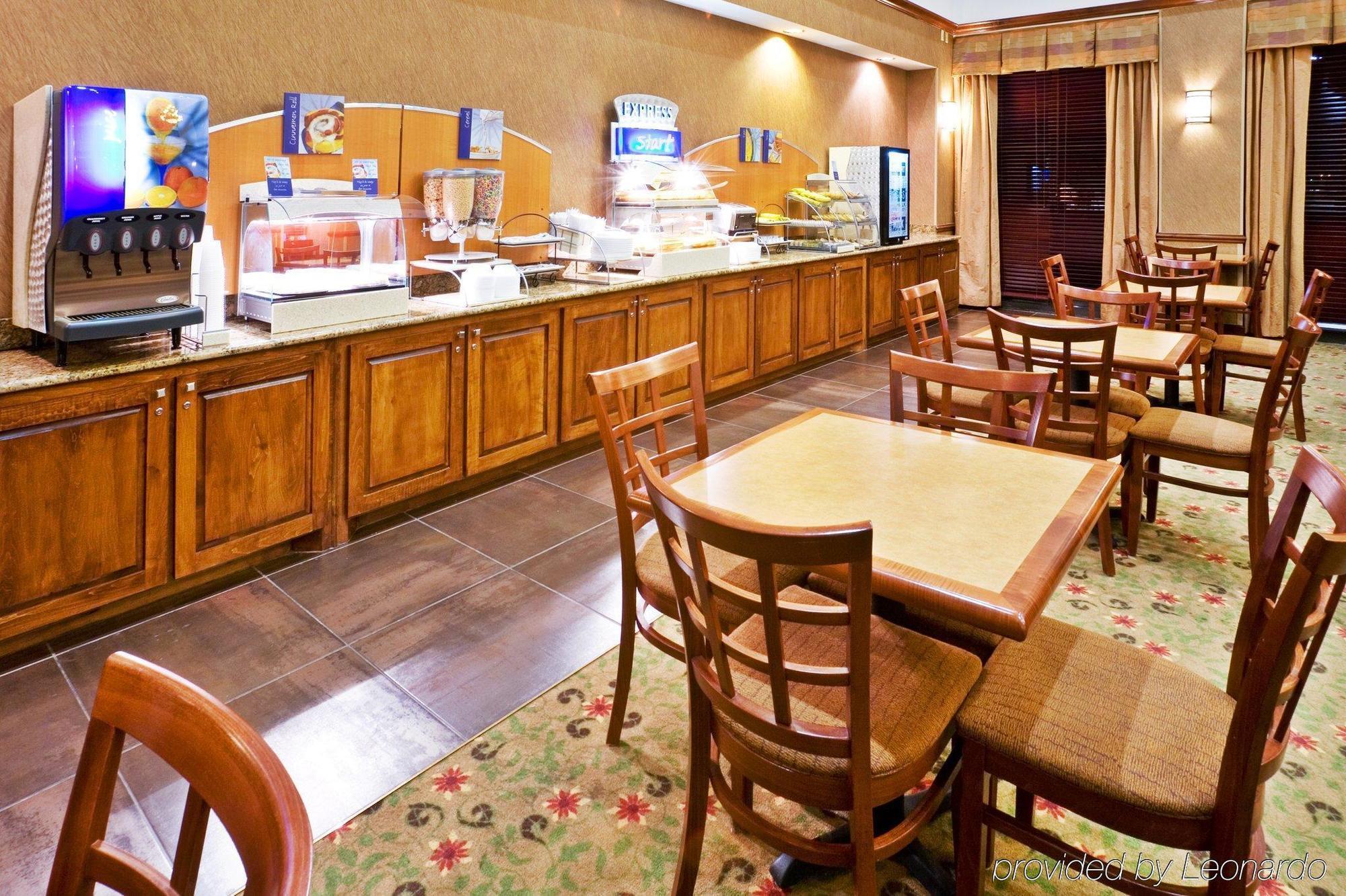 Holiday Inn Express & Suites Irving Conv Ctr - Las Colinas By Ihg Ristorante foto
