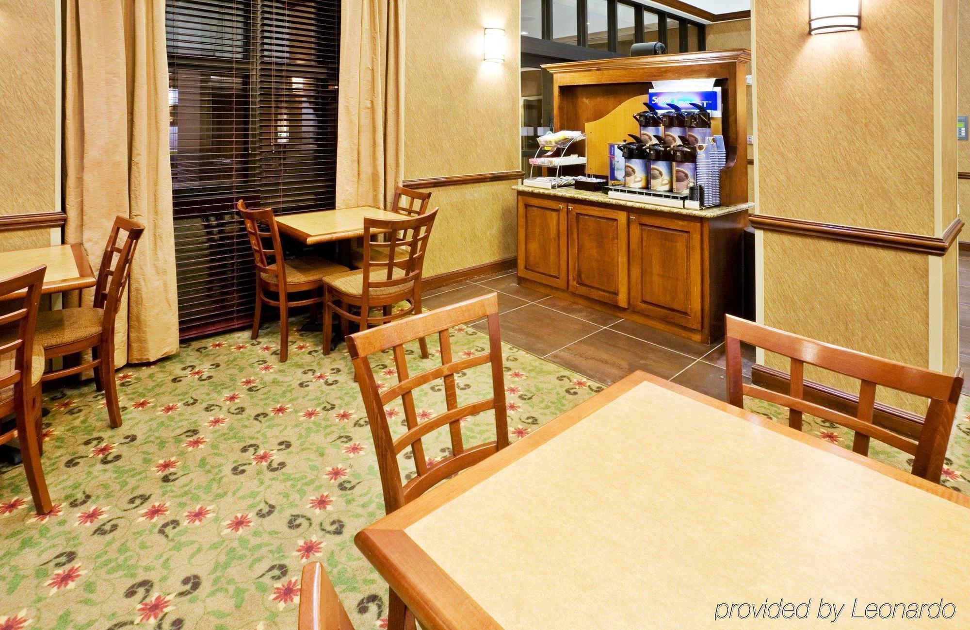 Holiday Inn Express & Suites Irving Conv Ctr - Las Colinas By Ihg Esterno foto