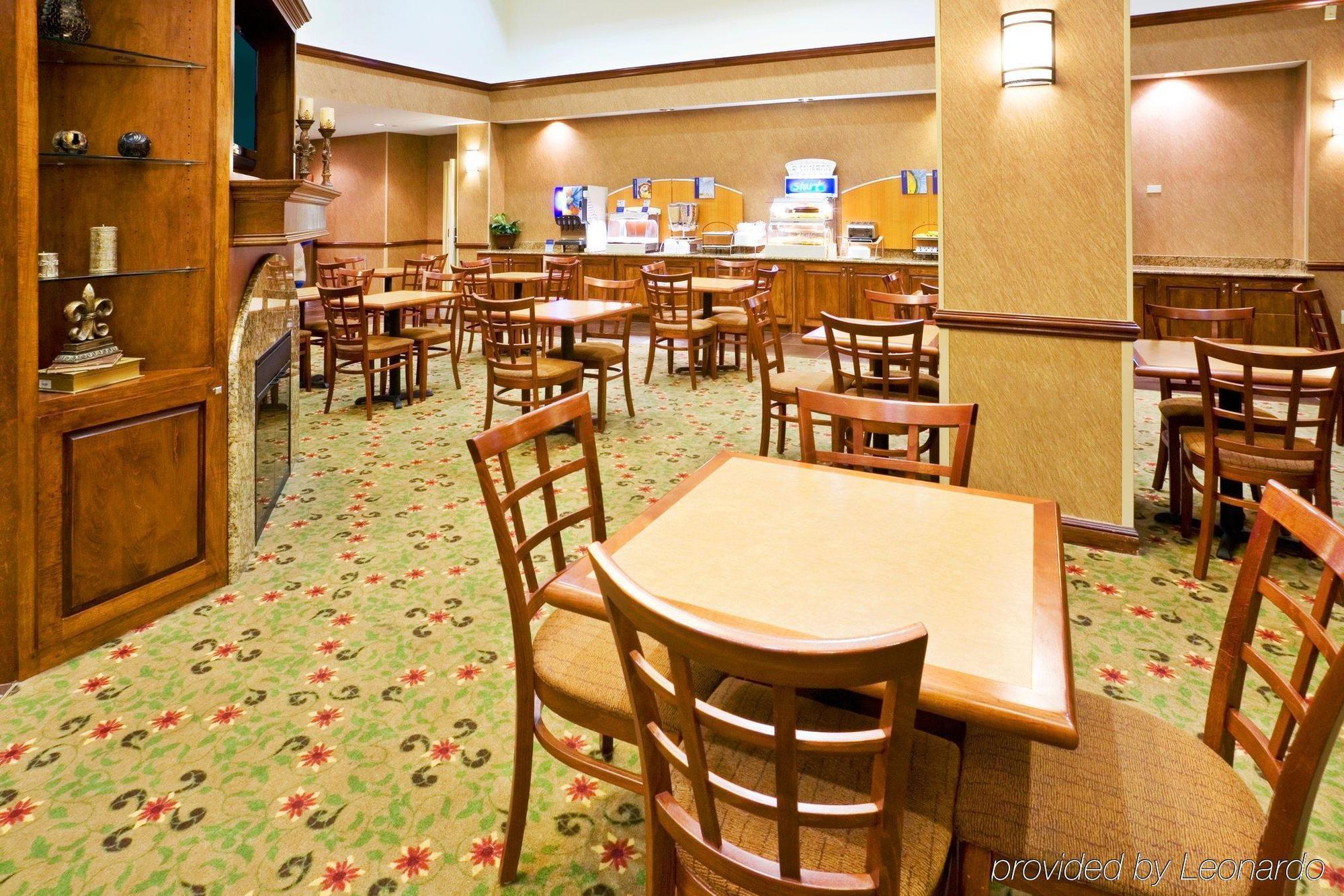 Holiday Inn Express & Suites Irving Conv Ctr - Las Colinas By Ihg Esterno foto
