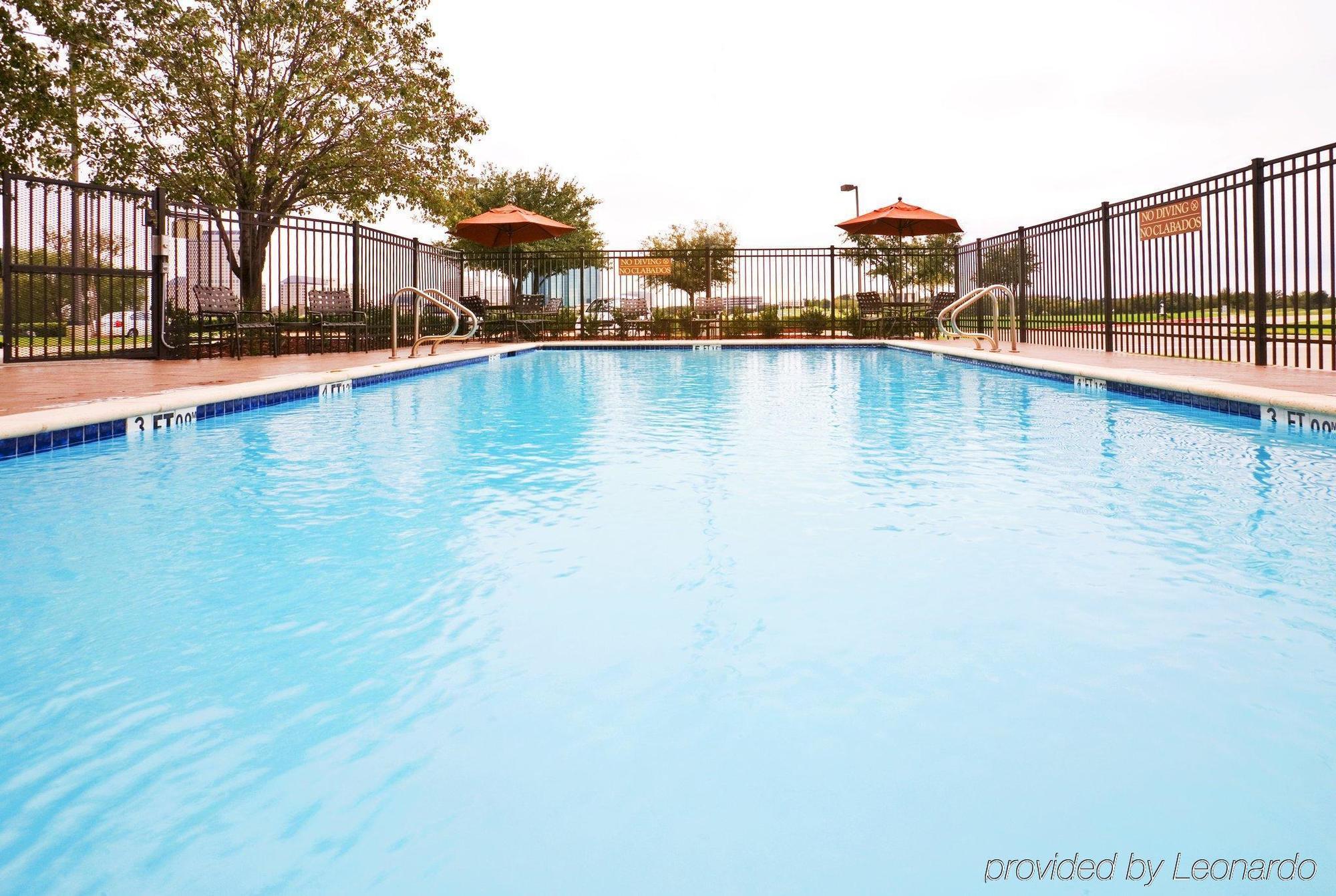 Holiday Inn Express & Suites Irving Conv Ctr - Las Colinas By Ihg Esterno foto