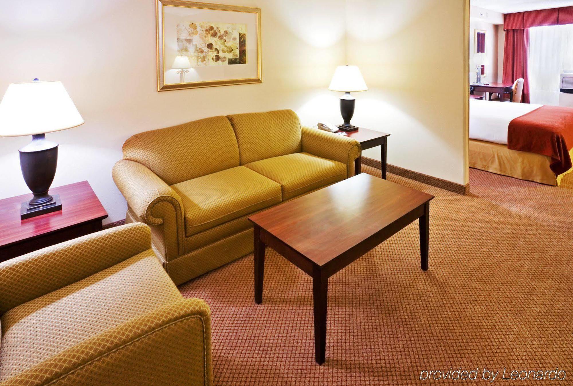Holiday Inn Express & Suites Irving Conv Ctr - Las Colinas By Ihg Camera foto